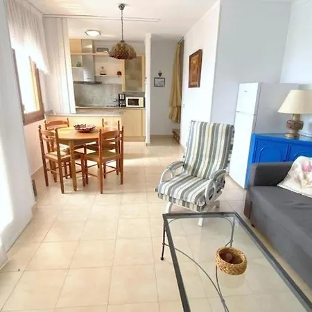 Apartment Hermoso En Canyelles Petites Con Terraza, Barbacoa Y Parking 6 Personas - Hisp-312-25 Roses